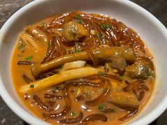 沙蒜烧豆面-新荣记(BFC外滩金融中心店)