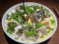 青青椒麻龙胆鱼-CHIC1699远洋私厨