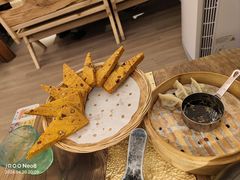 -菌自由丨野生菌火锅特色庭院餐厅(丽江古城店)