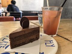 草莓柠檬冰茶-UPPER KITCHEN(延安路店)