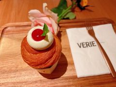-VERIE BAKEHOUSE