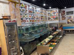 -鑫渔港海鲜本地菜·山海关浑锅(东戴河店)