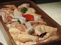 土鸡菌汤锅-芸山季·云南野生菌火锅(人民广场来福士店)