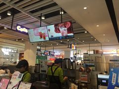 -CoCo都可(湖滨银泰店B区店)