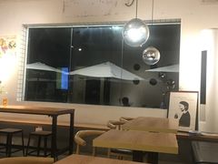 -旧屋咖啡(海景店)