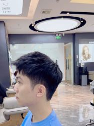 -藤野造型·专业烫染店