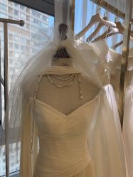 点击看大图 -拉瑞娜LaReine婚纱礼服高级定制