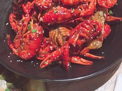 -巴厘龙虾·榜首油焖大虾(音乐学院·沿江酒馆店)