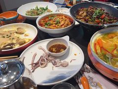 -川流不息·地道川菜·小龙虾(松东路店)