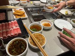 -海底捞火锅(宝龙广场夜宵主题店)