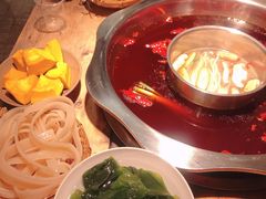鸳鸯锅-陈陈火锅(较场口店)