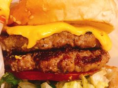 -The Habit Burger Grill 哈比特汉堡(爱琴海店)