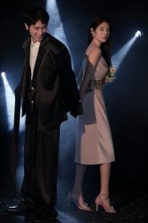 -至臻微拉婚纱摄影