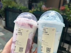 -喜茶(迪士尼小镇·平行宇宙店)