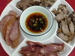 -哈尔滨饺子王·东北菜(鱼鳞浃路店)