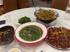 -鑫巴蜀小镇 · 水煮鱼专研店(玉桥店)