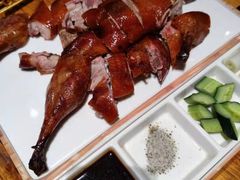 宜良脆皮小刀鸭-老滇山寨•云南特色菜•地方菜•民族风情歌舞表演(金碧店)