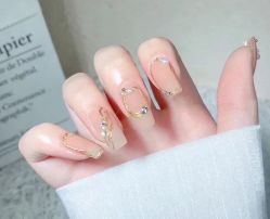 -兔猫ToMoreNails美甲美睫