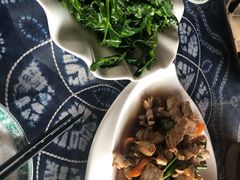 炒时蔬-乡绅本色白家厨坊