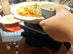 -魏铭鱼头捞饭(晋阳路店)