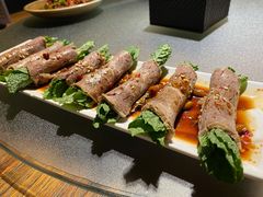 薄荷牛肉卷-滇越乘象云南餐厅(豆各庄店)