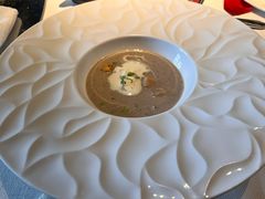 -弦月窗LUNETTE BY AMANDA(复兴路店)