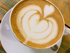 枫叶拿铁-Cafe Alice咖啡爱丽丝(奥城店)