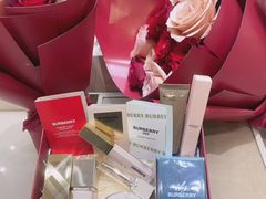 -BURBERRY(上海港汇恒隆广场店)