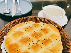 面包-Mevlana梅夫娜土耳其餐厅·清真
