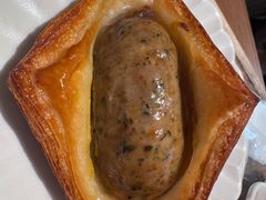 -VERIE BAKEHOUSE