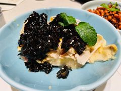 葱香鸡-卯时·龙光雅宴·精致锡帮菜(惠山古镇店)
