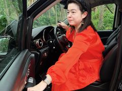 -东郊椰林