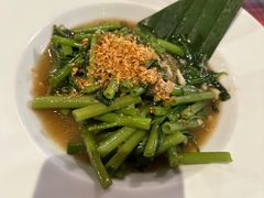 -Onion restaurant
