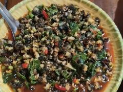 薄荷木姜子炒螺丝-汤锅大王(新平曹苏黄牛汤锅有限公司)