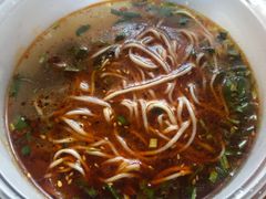早餐骨汤牛肉面-西部马华清真兰州牛肉面·烧烤夜市(关东店)