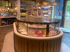 面包甜点陈列柜-巴黎贝甜(阳光上东店)