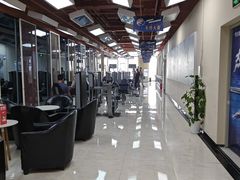 -奇迹健身金茂汇店