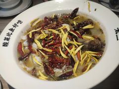 -太二酸菜鱼(菱角湖万达店)