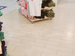 -家乐福(古北店)
