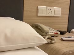 -汉庭(上海第六医院柳州路店)