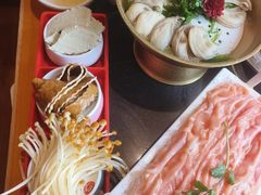 -一斗火锅·招财羊毛肚(北温泉九号店)