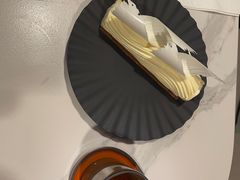 -潮一不贰·法式甜品·生日蛋糕·西式简餐(外滩店)