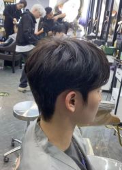 -藤野造型烫染·漂发