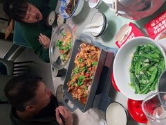 -味上湘菜馆(岳麓山店)