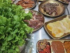 -胡悦里韩式烤肉(芝罘万达广场店)