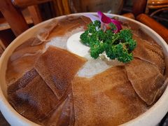 -老牌坊云南鱼豆花火锅(爱建店)