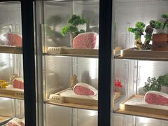 面包甜点陈列柜-牛道·和牛九食(市府恒隆广场店)