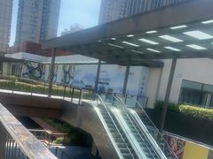 -瑞虹新天地月亮湾