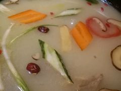 -佬土鹅肠火锅(解放路店)