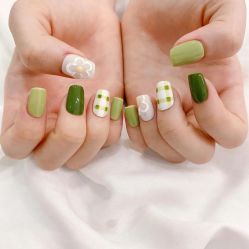 -悦指间美甲美睫